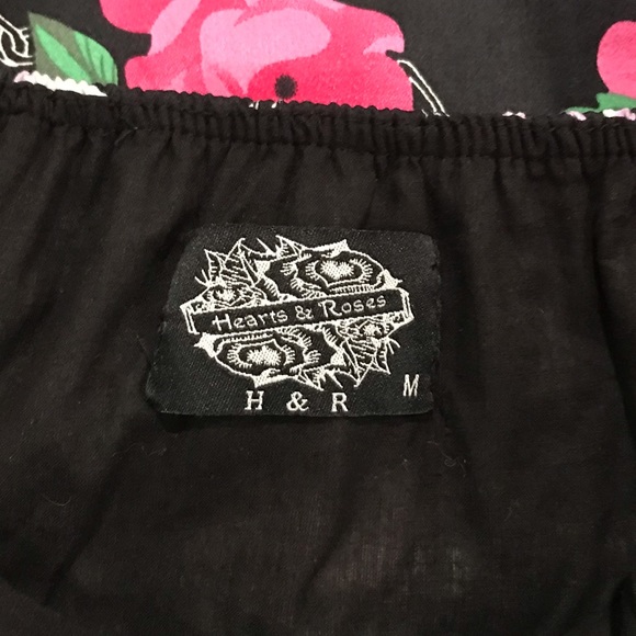 NEW Rockabilly Halter Fit n Flare Scull & Roses Dress - Picture 6 of 12